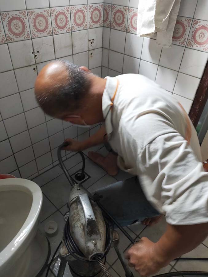 南投市竹山通水管